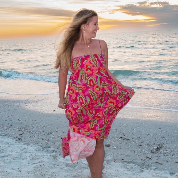 SHOW ME YOUR MUMU Long Weekend Maxi Dress In Paradise Palms - Picture 10 of 10